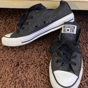 Converse - Womens size 6/Mens size 4 - Black with glitter